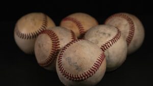 Weather and Sports Betting: How Conditions Influence Game Outcomes
